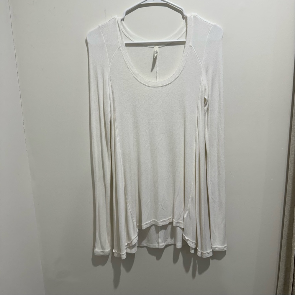 Free People White Long Sleeve Flowy Knit Top XS